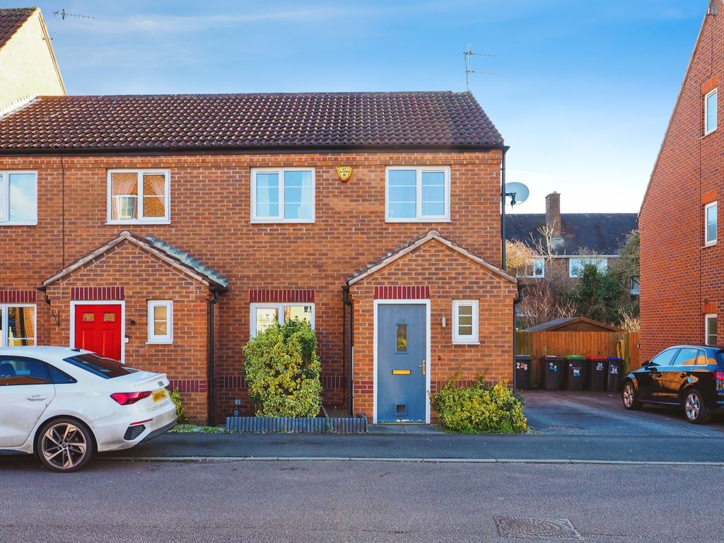 3 bed semidetached house for sale in Sherwood Street, Hucknall