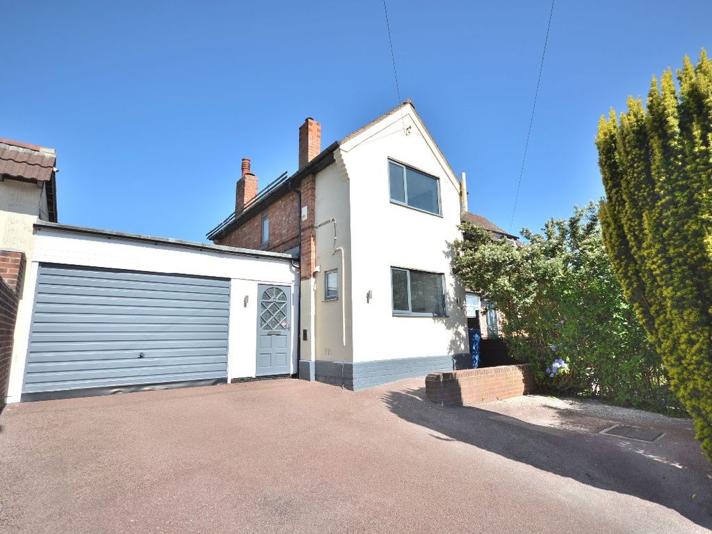 3 bed semidetached house for sale in Queens Avenue, Ilkeston DE7 Zoopla