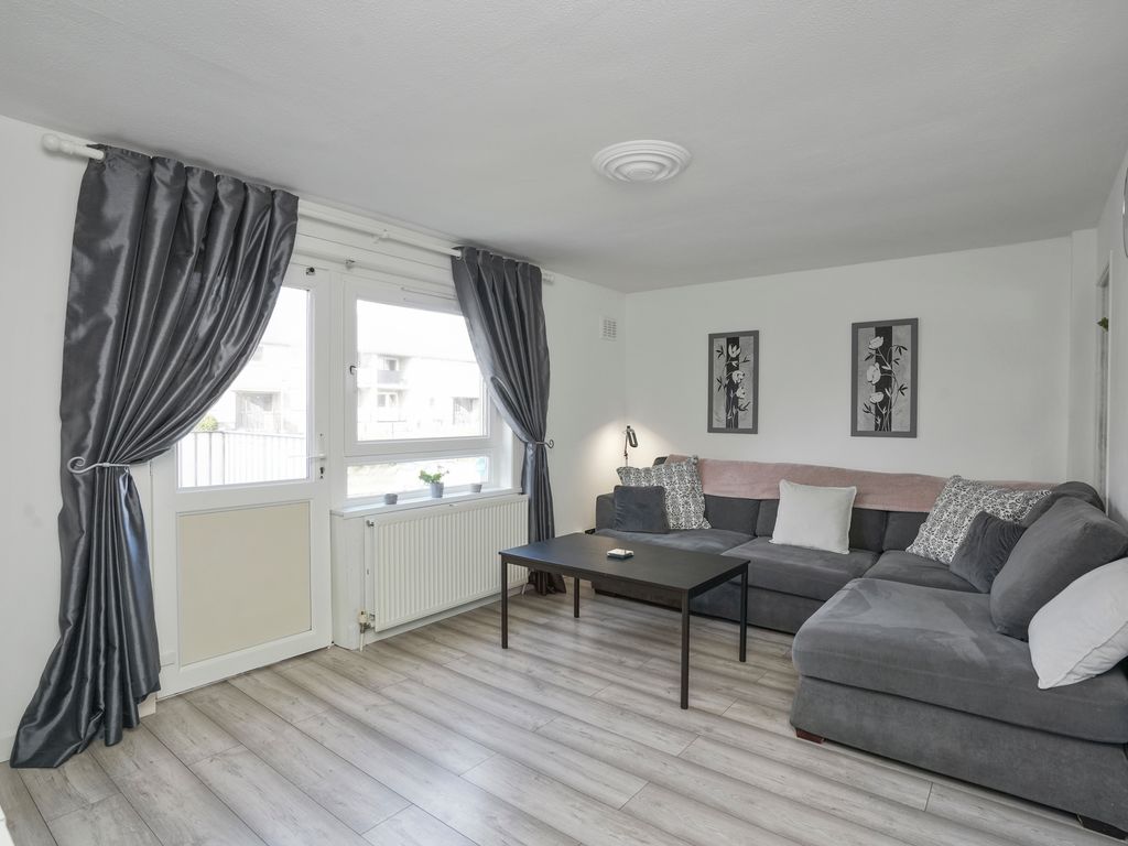 2 bed for sale in 18/8 Northfield Drive, Northfield