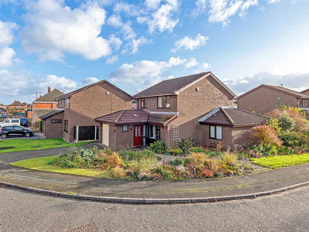 3 bed detached house for sale in Pyecroft Close, Great Sankey