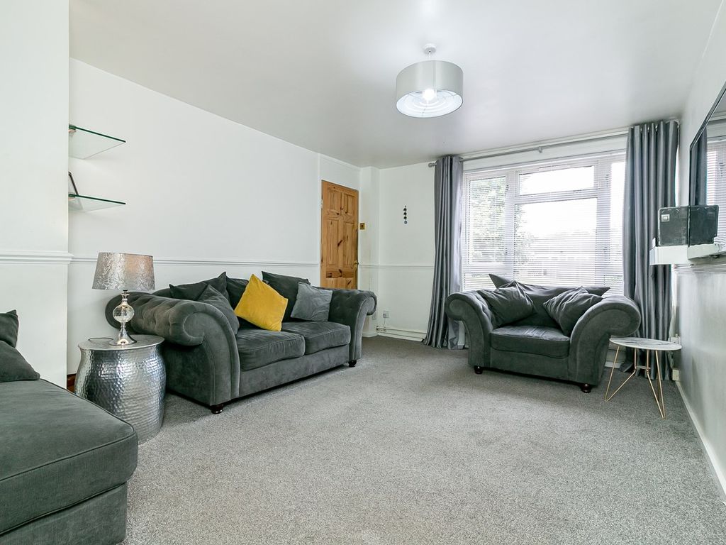 4 bed terraced house for sale in Ely Close, Stevenage SG1 Zoopla