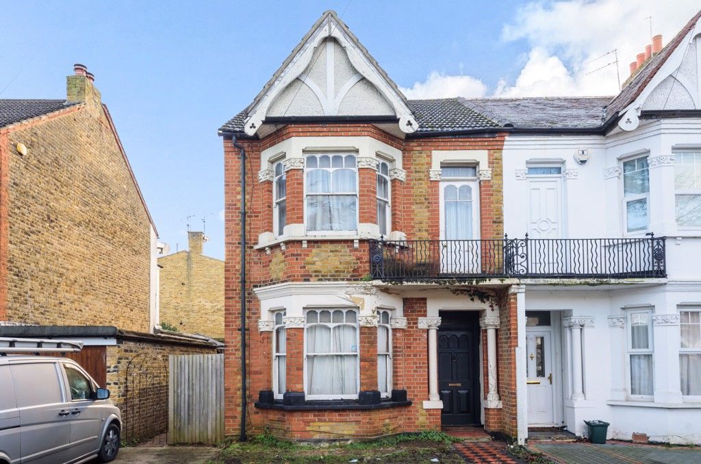 3 bed semidetached house for sale in The Greenway, Uxbridge, Middlesex