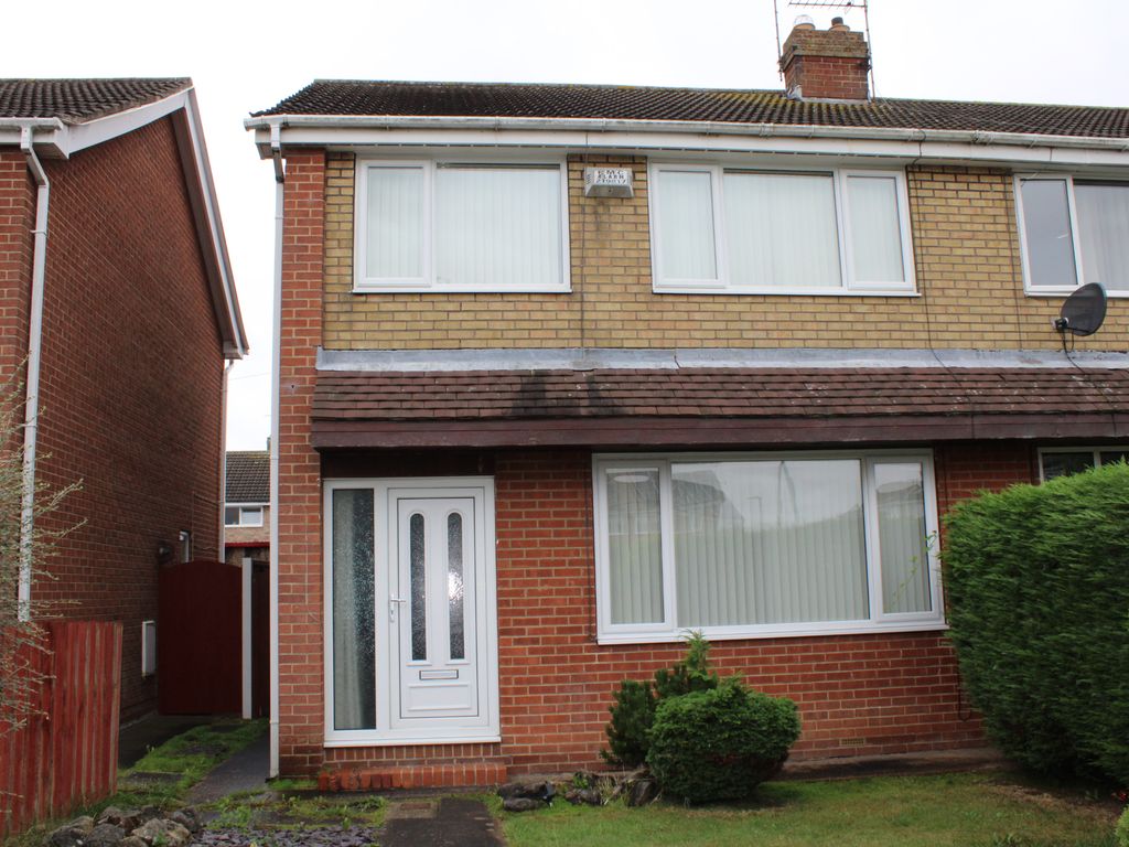 3 bed semidetached house for sale in Jendale, SuttonOnHull, Hull HU7
