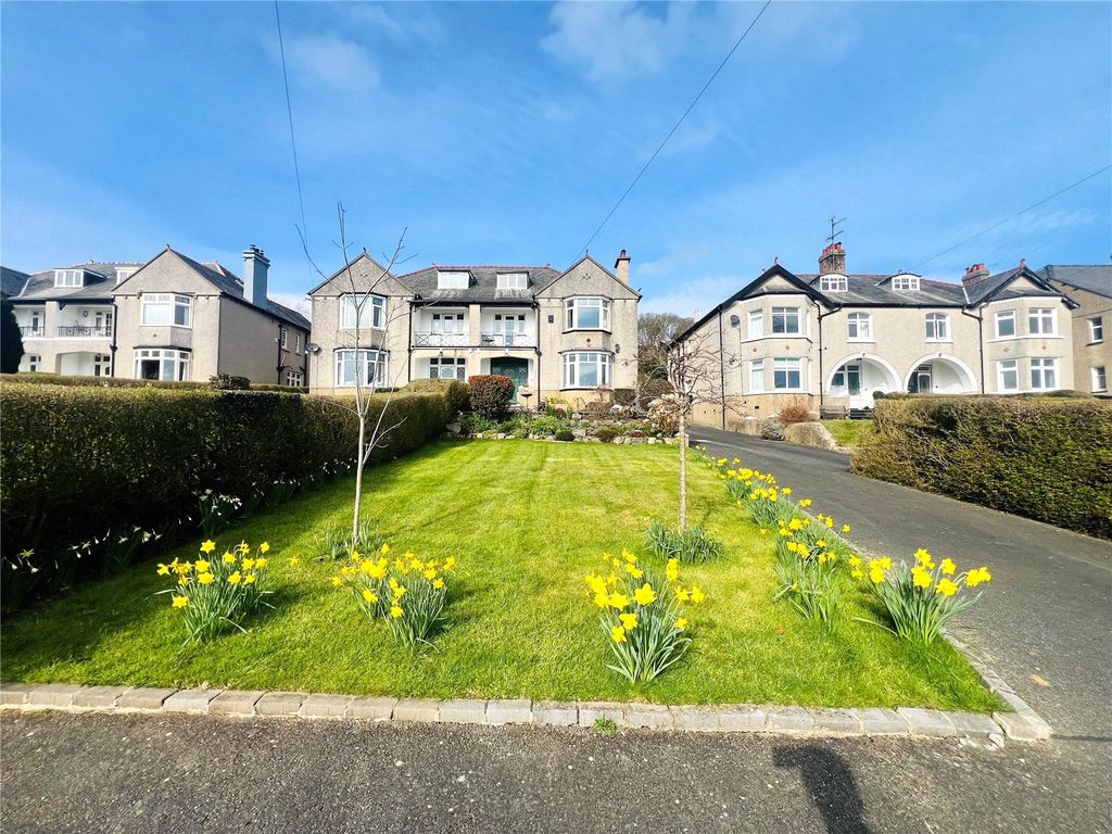 4 bed semidetached house for sale in Yr Ala, Pwllheli, Ala Road