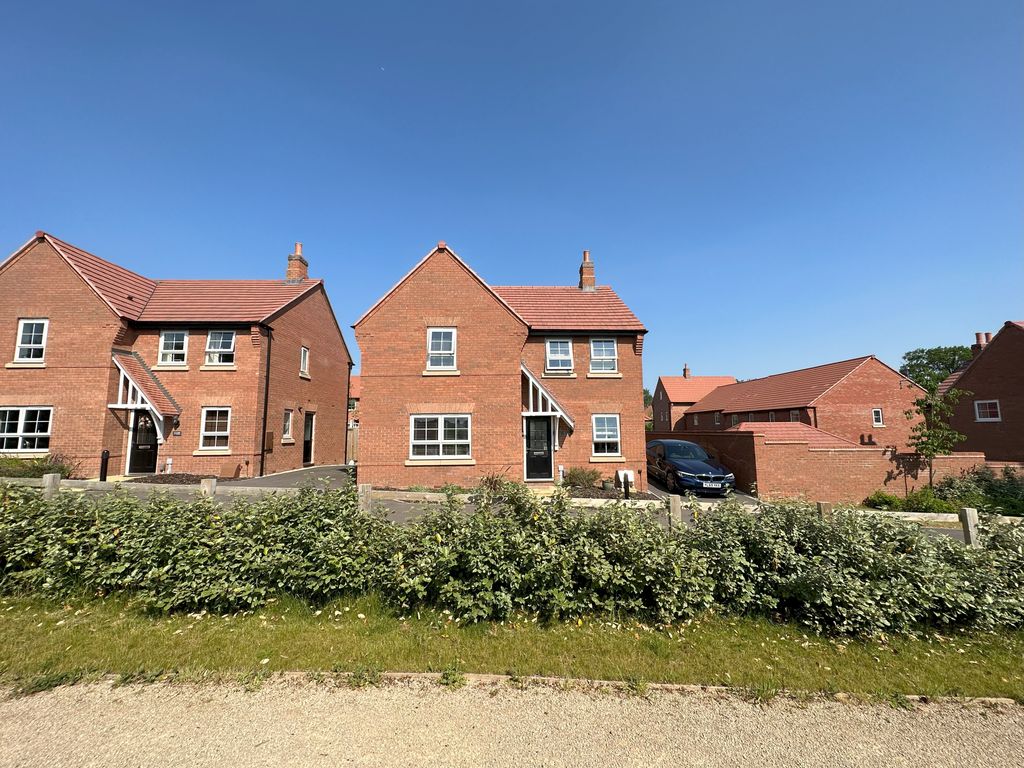 4 bed detached house for sale in Limb Drive, Hugglescote, Coalville