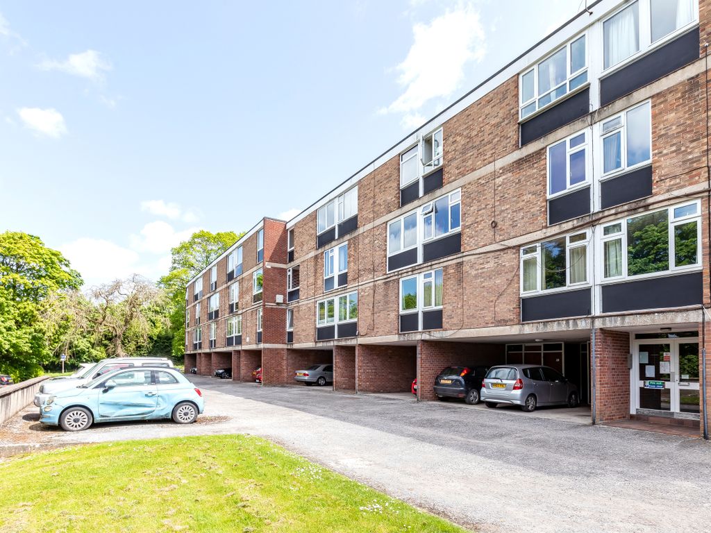 2 bed flat for sale in Westacre Close, WestburyOnTrym, Bristol BS10