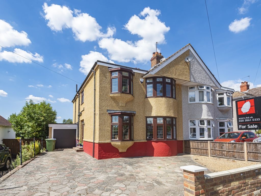 5 bed semidetached house for sale in Marlborough Park Avenue, Sidcup
