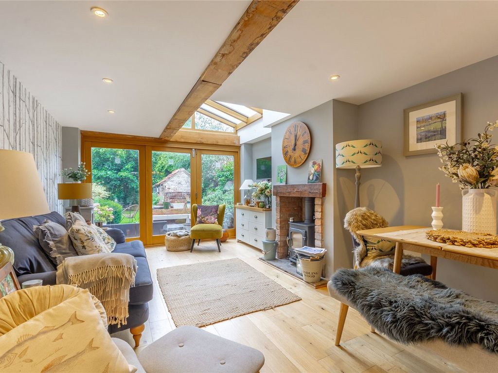 3 bed detached house for sale in Main Street, Flintham, Newark