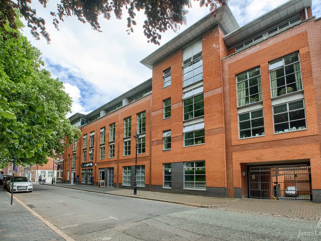 2 bed flat to rent in Miller Apartments, St Pauls Square, Birmingham B3