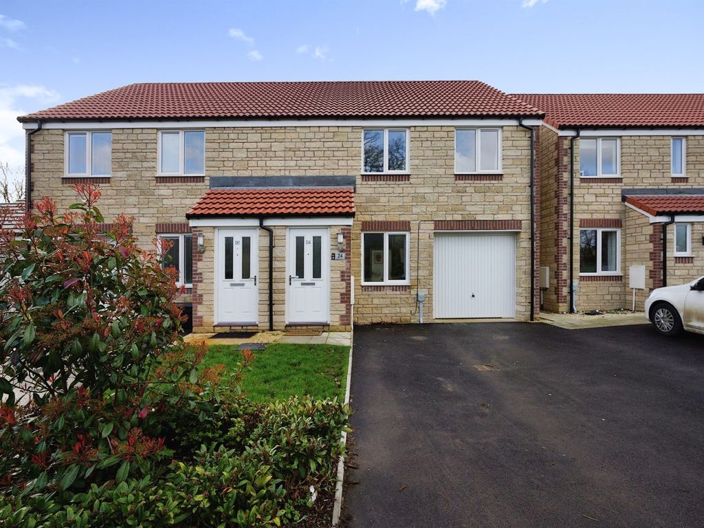 3 bed semidetached house for sale in Holloway Grove, Chippenham SN15