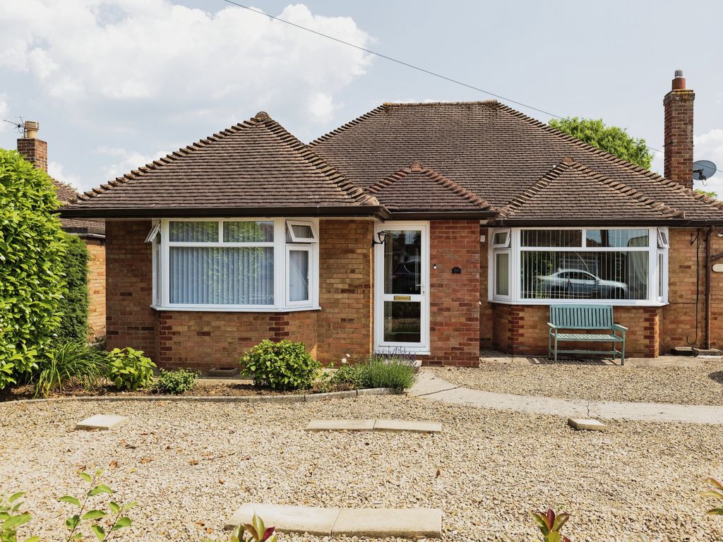 3 bed detached bungalow for sale in Homecroft Drive, Cheltenham GL51