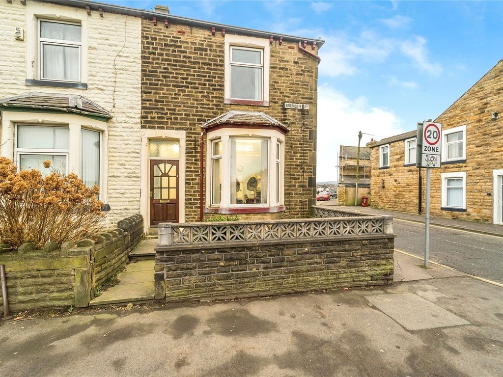 2 bed end terrace house for sale in Briercliffe Road, Burnley