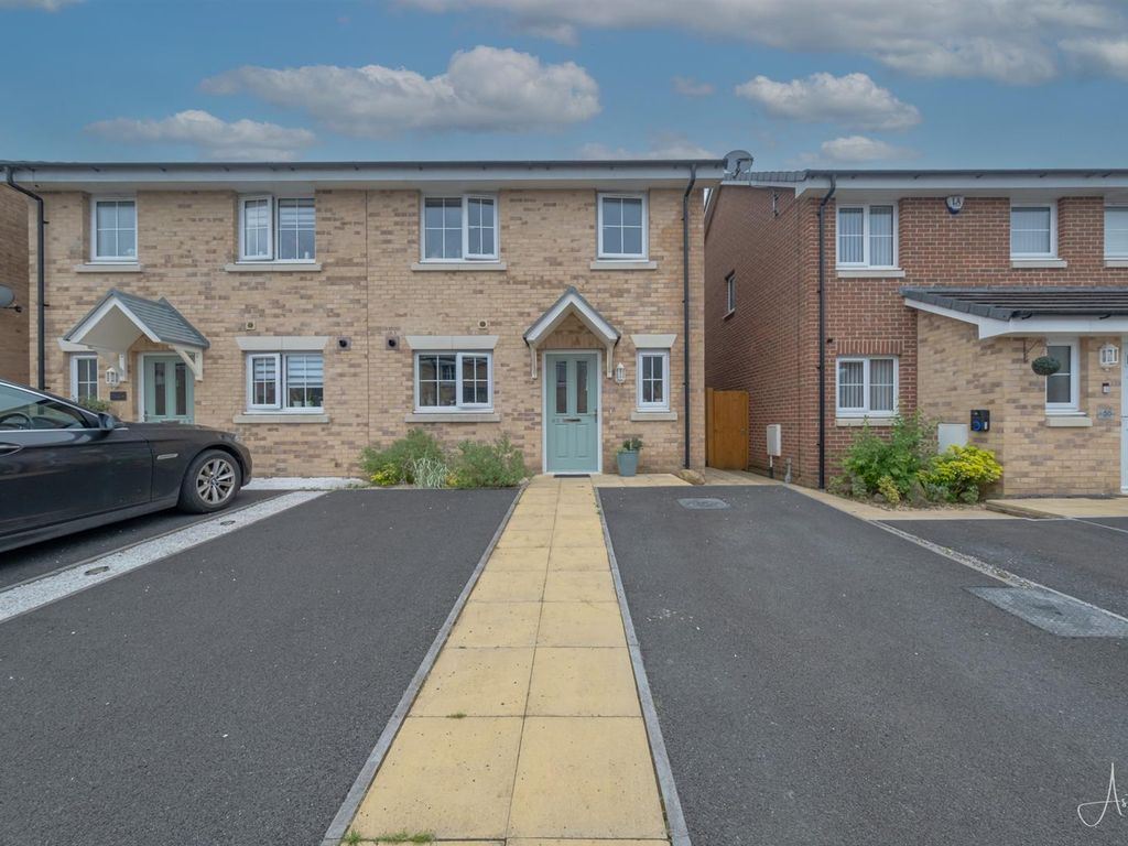 3 bed semidetached house for sale in Morris Drive, Pentrechwyth, Swansea SA1, £220,000 Zoopla