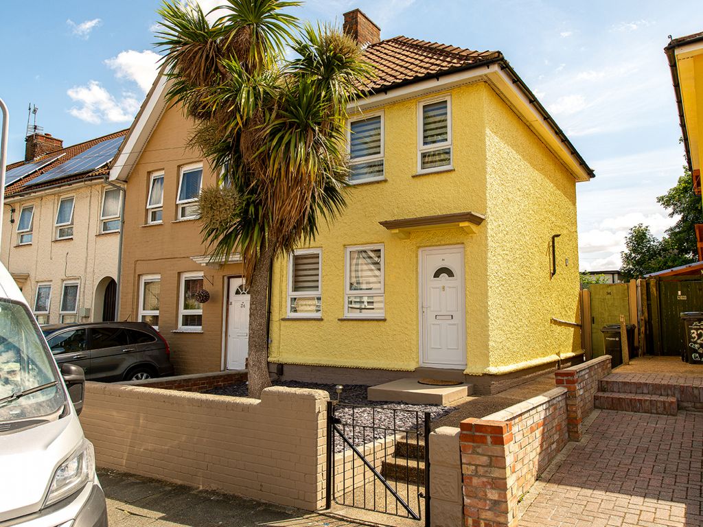 2 bed end terrace house to rent in Gravesend, Kent DA12 Zoopla