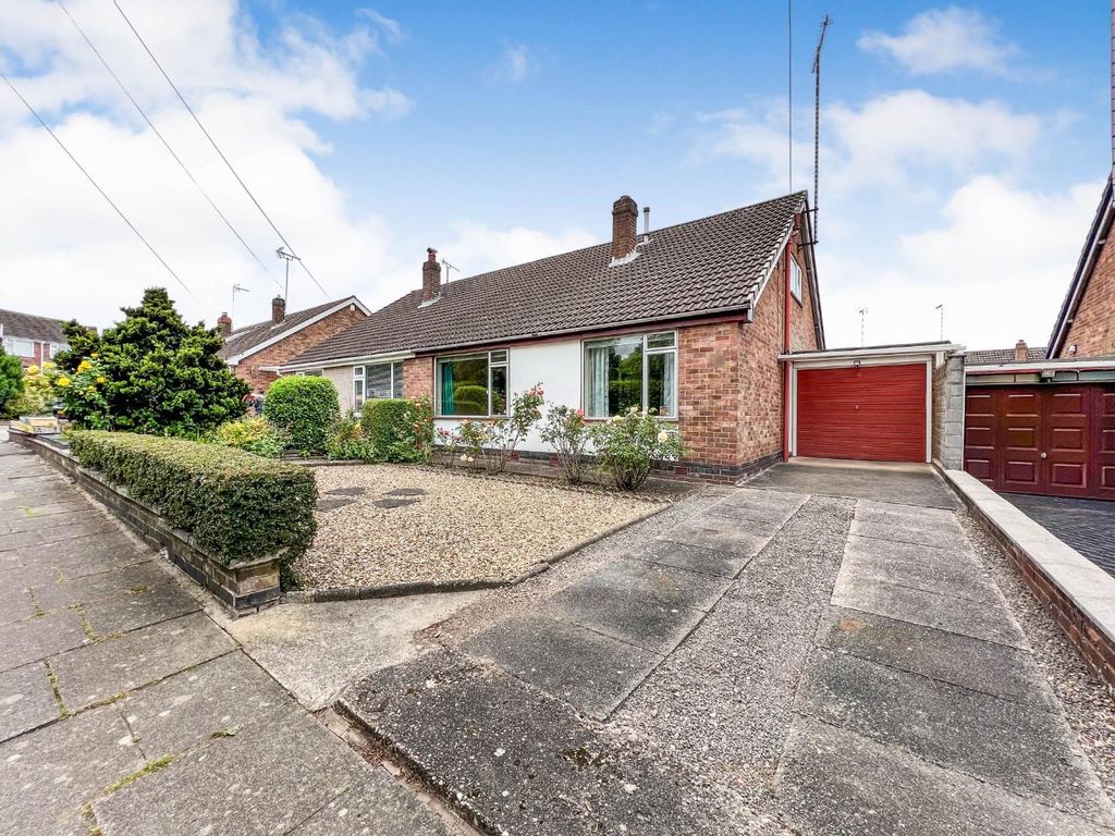 2 bed semidetached bungalow for sale in Pebworth Close, Mount Nod