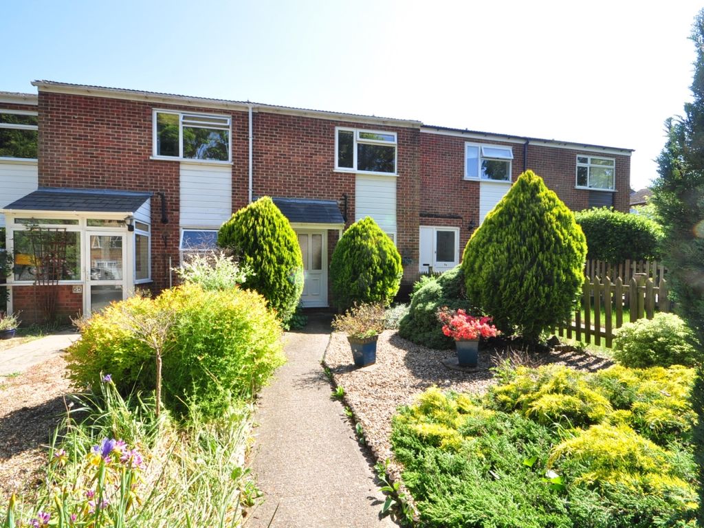 2 bed terraced house to rent in Camborne Road SM2 Zoopla