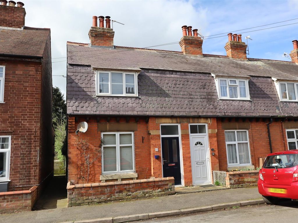 2 bed terraced house to rent in Kings Road, Oakham LE15, £775 pcm Zoopla