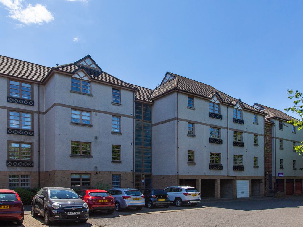 3/7 Grandville, Trinity, Edinburgh EH6