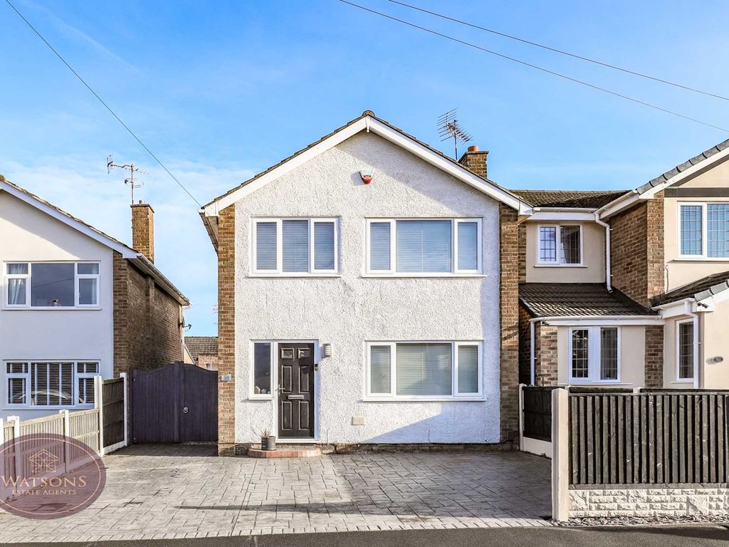 3 bed detached house for sale in Tulip Road, Awsworth, Nottingham NG16