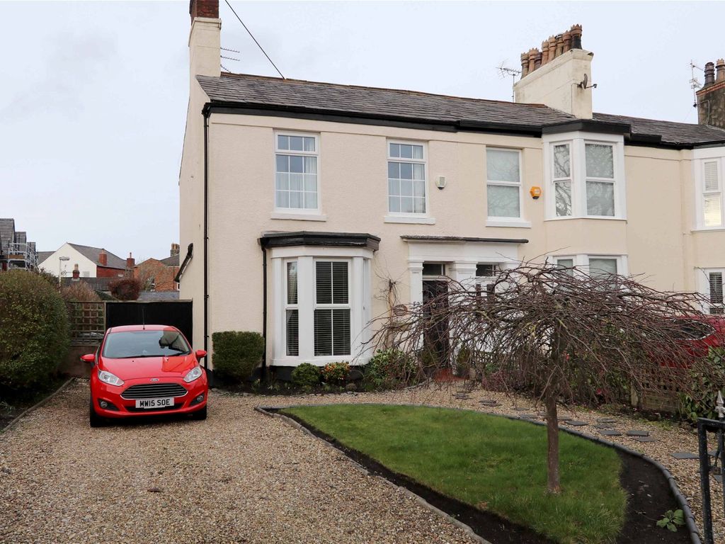 3 bed end terrace house for sale in Manchester Road, Southport PR9, £