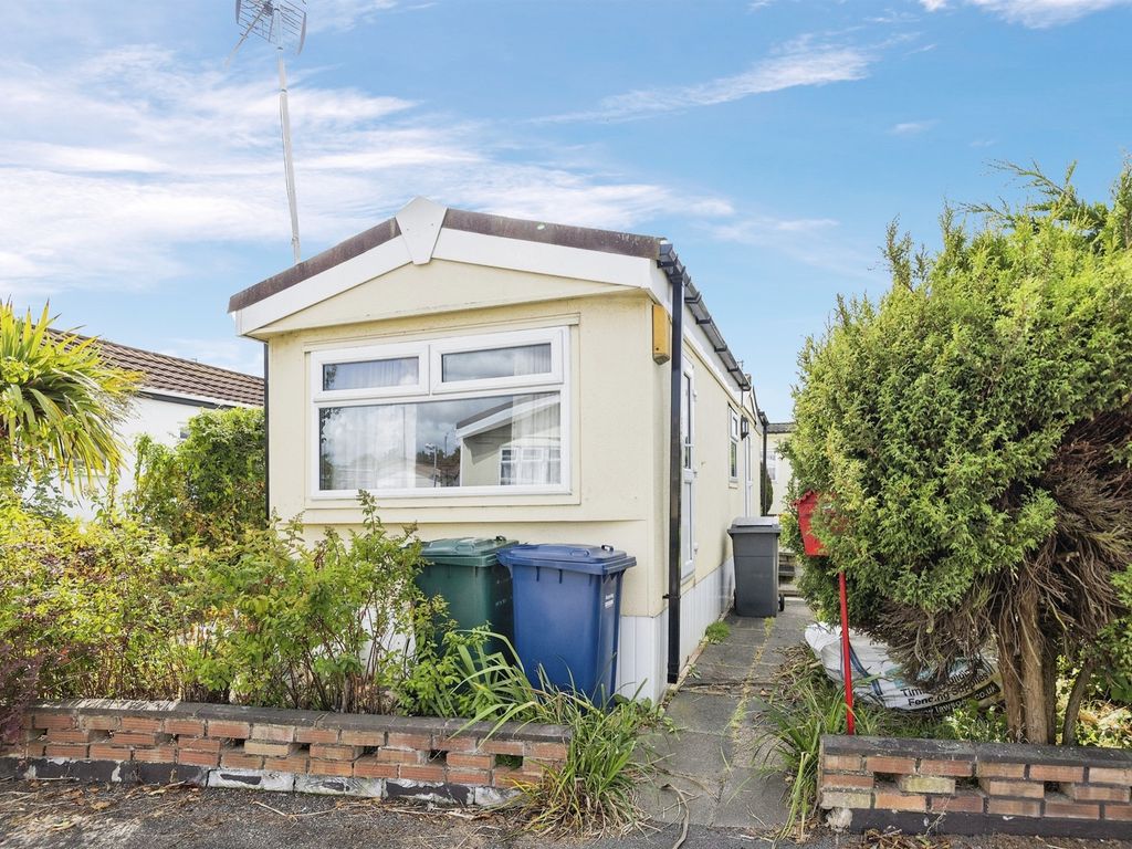 1 bed mobile/park home for sale in Elstree Park, Lane