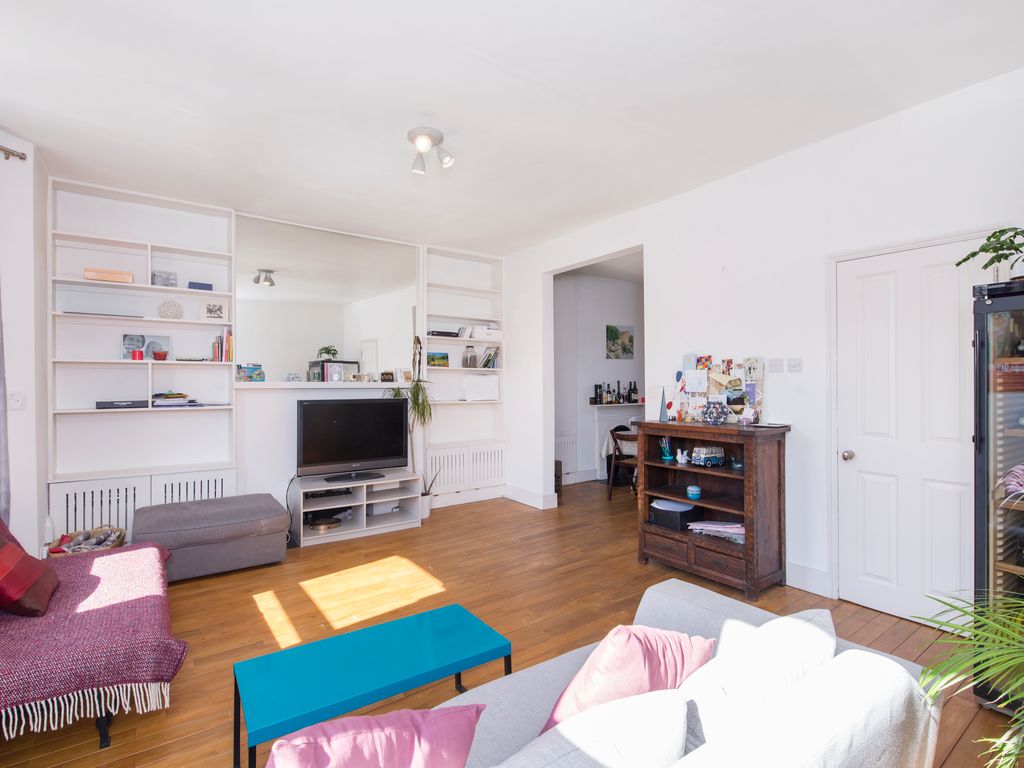 3 bed flat for sale in Torbay Road, Kilburn, London NW6 Zoopla