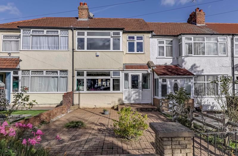 3 bed terraced house for sale in Longfield Avenue, Enfield EN3 Zoopla