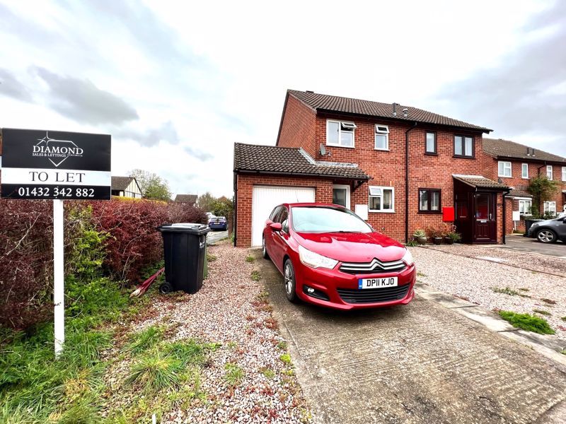 2 bed semidetached house to rent in Thomas Close, Hereford HR2 Zoopla