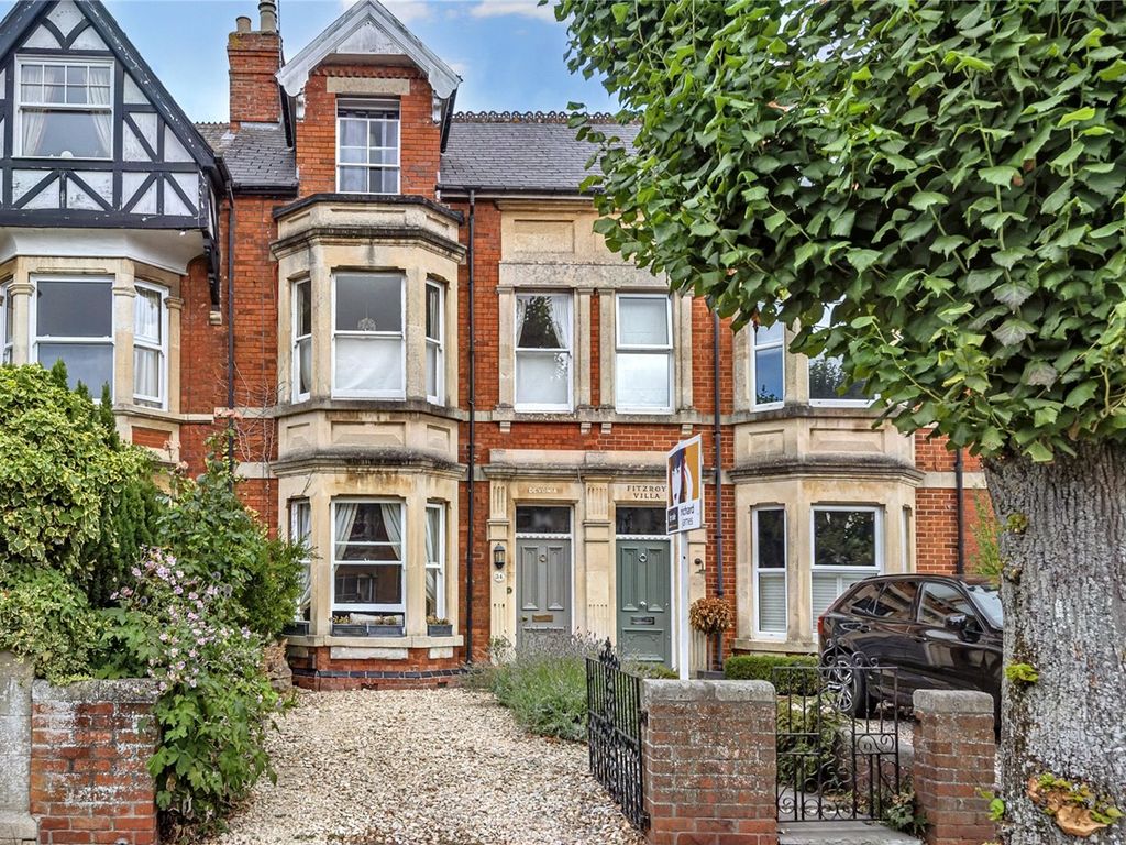 Westlecot Road, Old Town, Swindon SN1  