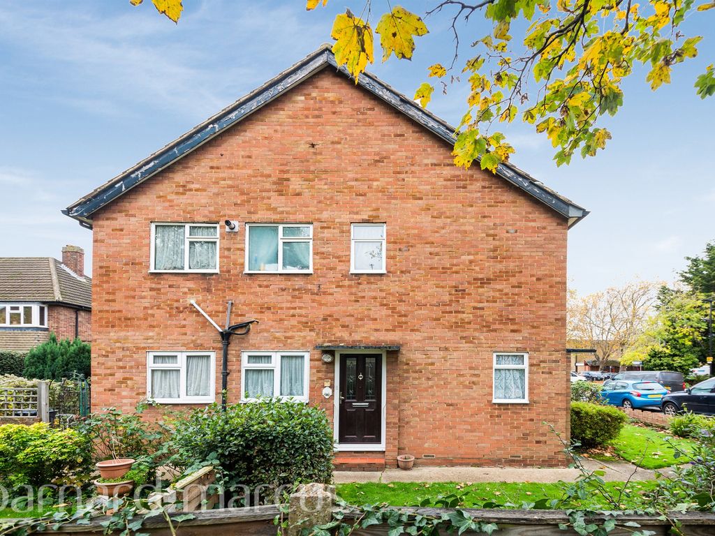 2 bed for sale in Hounslow Road, Feltham TW14 Zoopla