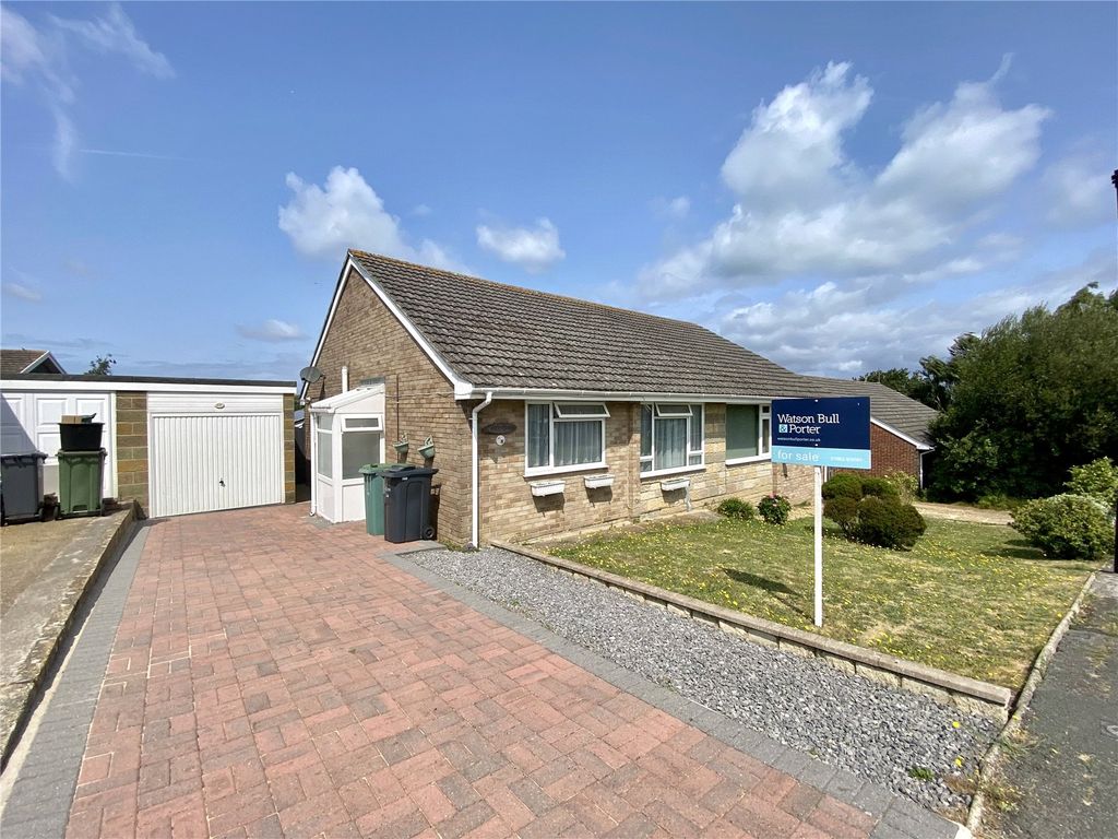 2 bed bungalow for sale in Wellington Road, Ryde, Isle Of Wight PO33 Zoopla