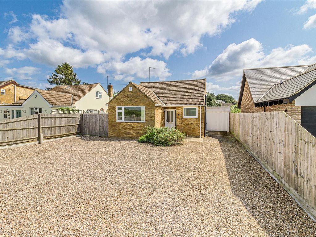 2 bed detached bungalow for sale in Earls Barton Road, Mears Ashby
