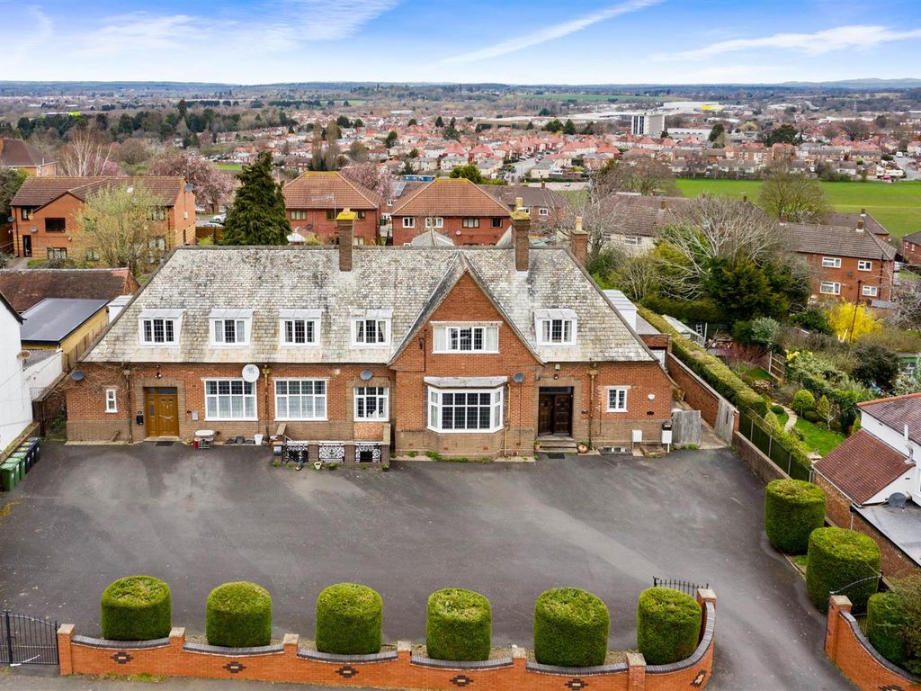 5 bed detached house for sale in Tunnel Hill, Worcester WR4 Zoopla