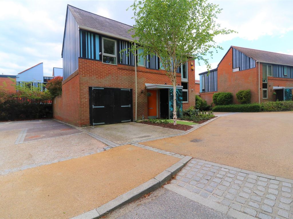 4 bed detached house for sale in Canopy Lane, Newhall, Harlow CM17 Zoopla