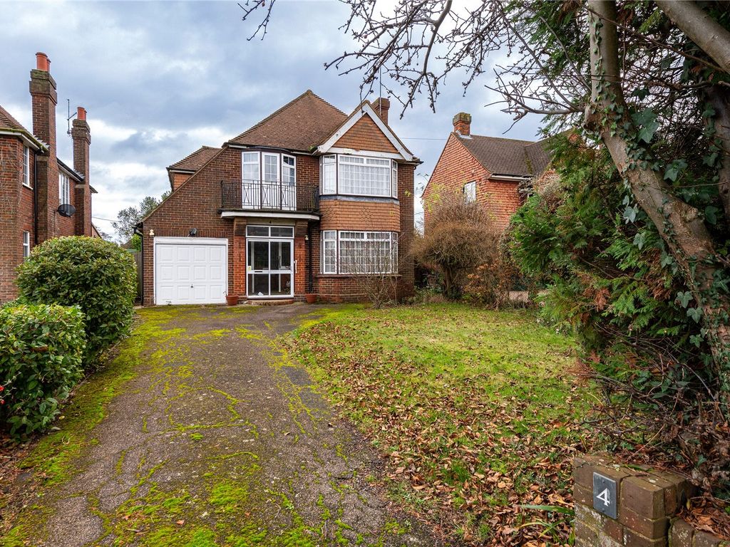 4 bed detached house for sale in Whitehall Road, Sittingbourne, Kent