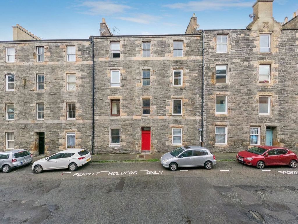 Upper Grove Place, Fountainbridge, Edinburgh EH3  