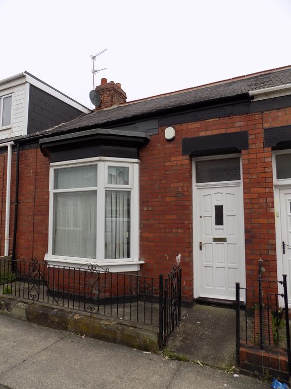 2 bed cottage to rent in Cairo Street, Hendon, Sunderland SR2 Zoopla