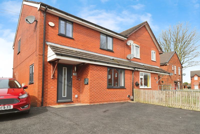 3 bed semidetached house to rent in Copse Drive, Bury BL9, £1,100 pcm