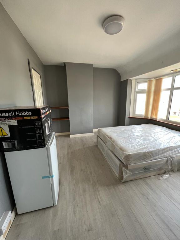 1 bed flat to rent in Roman Way, Thatcham, Berkshire RG18 Zoopla