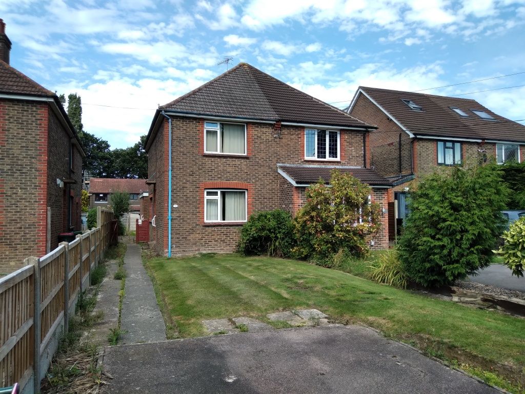 3 bed semidetached house for sale in Green Lane, Crawley, West Sussex RH10, £415,000 Zoopla