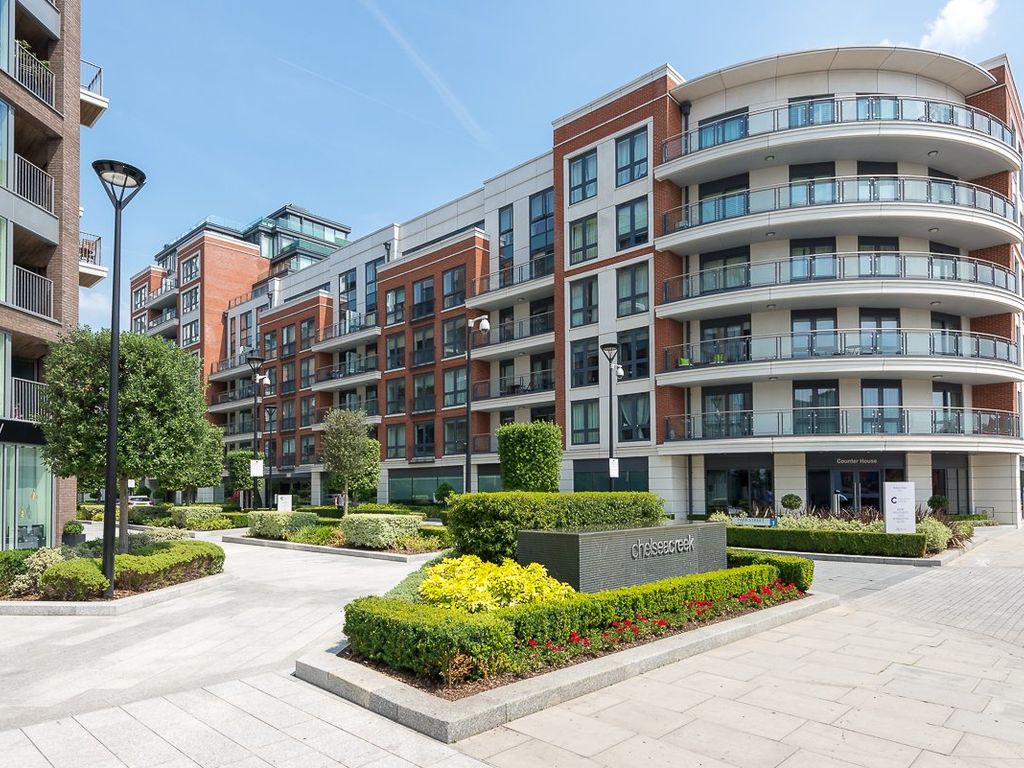 Thurstan Street, Chelsea Crk SW6  