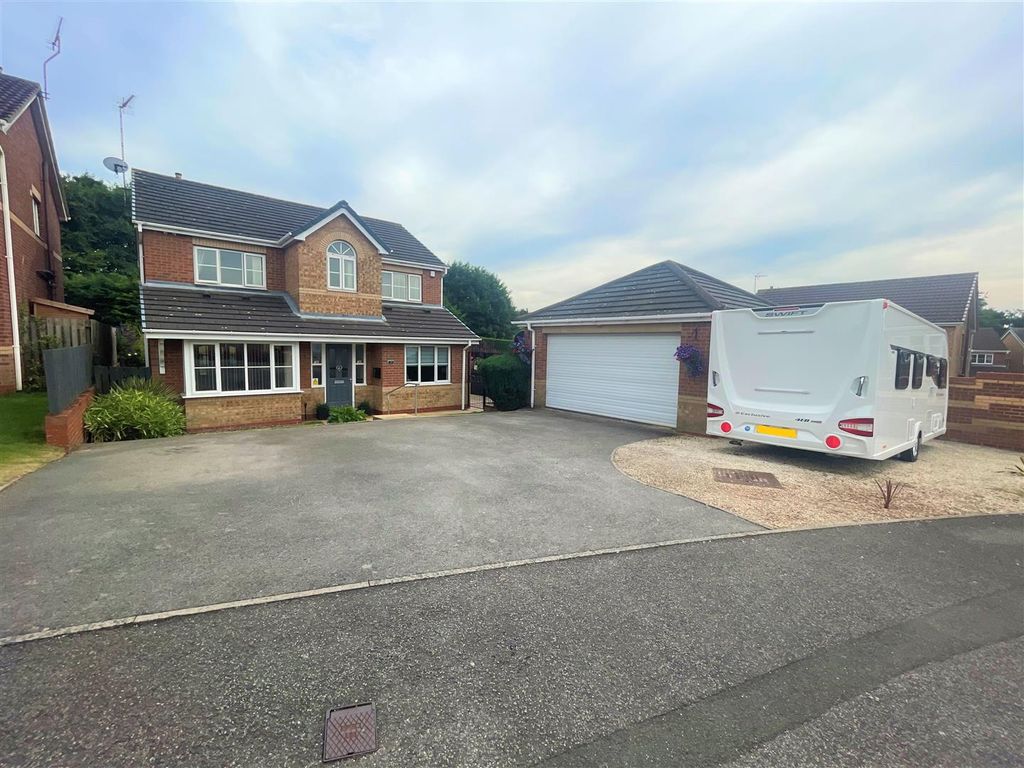 4 bed detached house for sale in Wellesley Close, Worksop S81 Zoopla