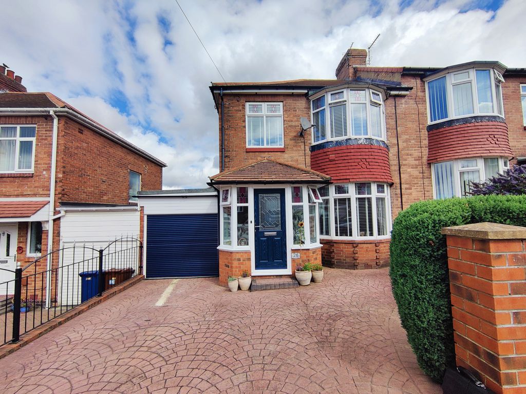 3 bed semidetached house for sale in Kelso Gardens, Denton Burn