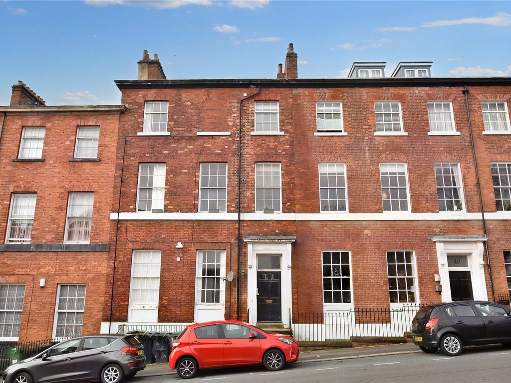 Flat 2, Hanover Square, Leeds, West Yorkshire LS3