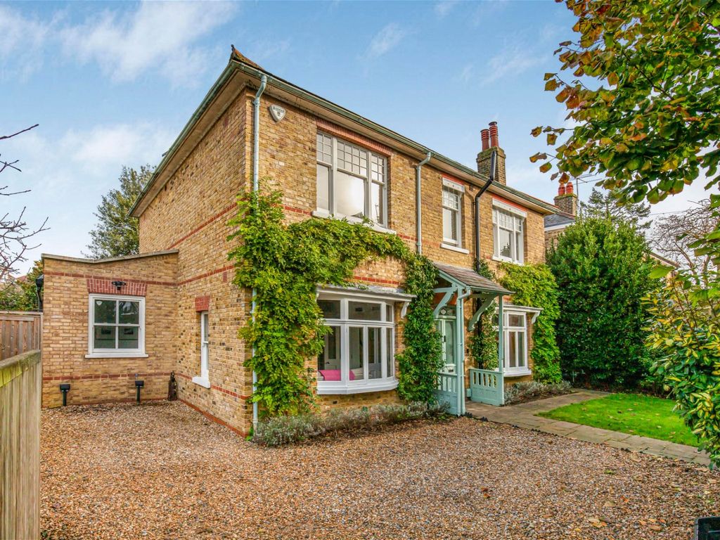 4 bed detached house for sale in Well Lane, London SW14, £2,850,000