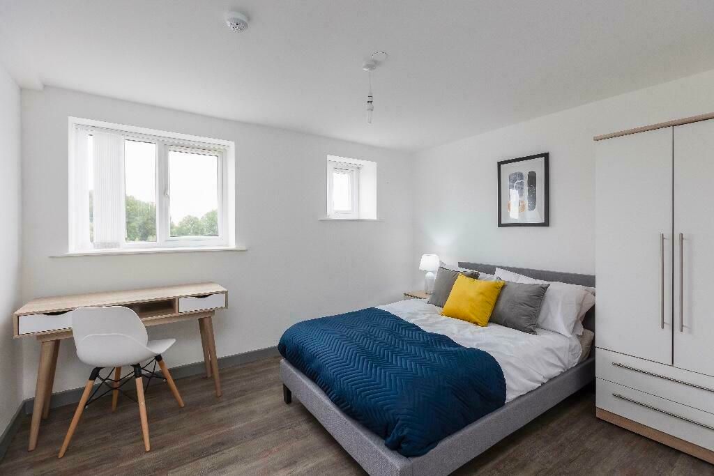 2 bed flat to rent in Reeds Lane, Wirral CH46, £850 pcm Zoopla