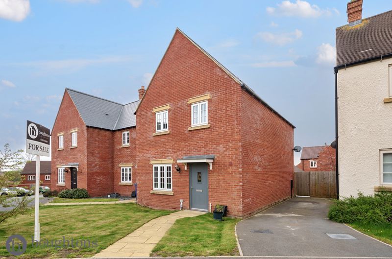 4 bed semidetached house for sale in Lagonda Drive, Brackley NN13 Zoopla