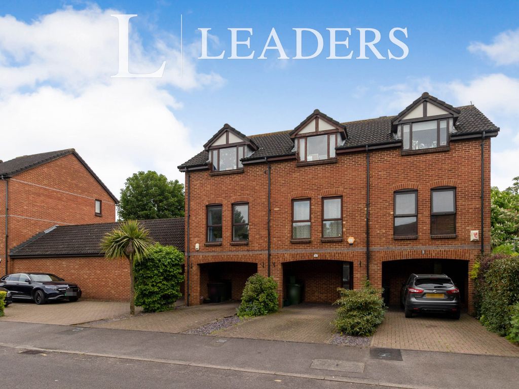 2 bed end terrace house to rent in Farriers Road, Epsom KT17 Zoopla