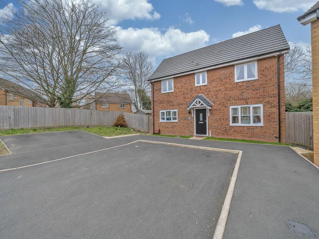 3 bed detached house for sale in Savant Way, Walsall WS2 Zoopla