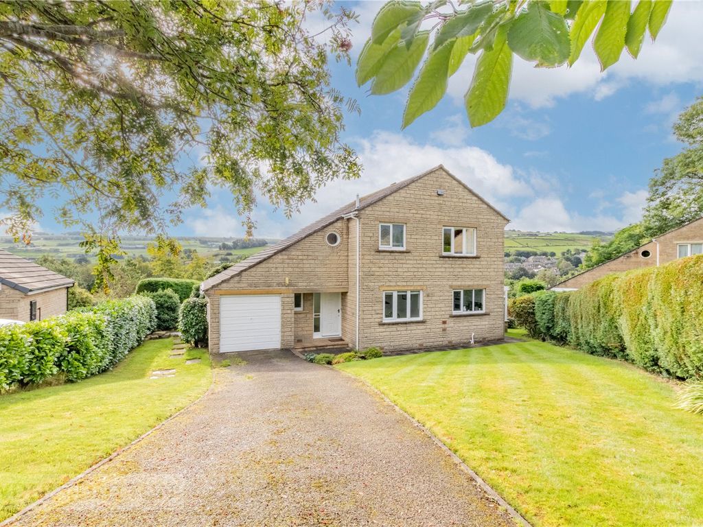 4 bed detached house for sale in Blakeholme Close, Slaithwaite